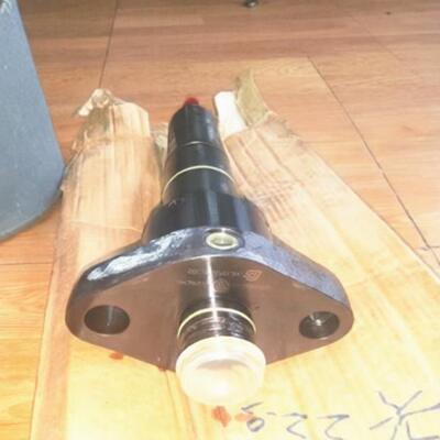 PIELSTICK Main Engine Spare Parts , PC2-5 Diesel Engine Fuel Injector